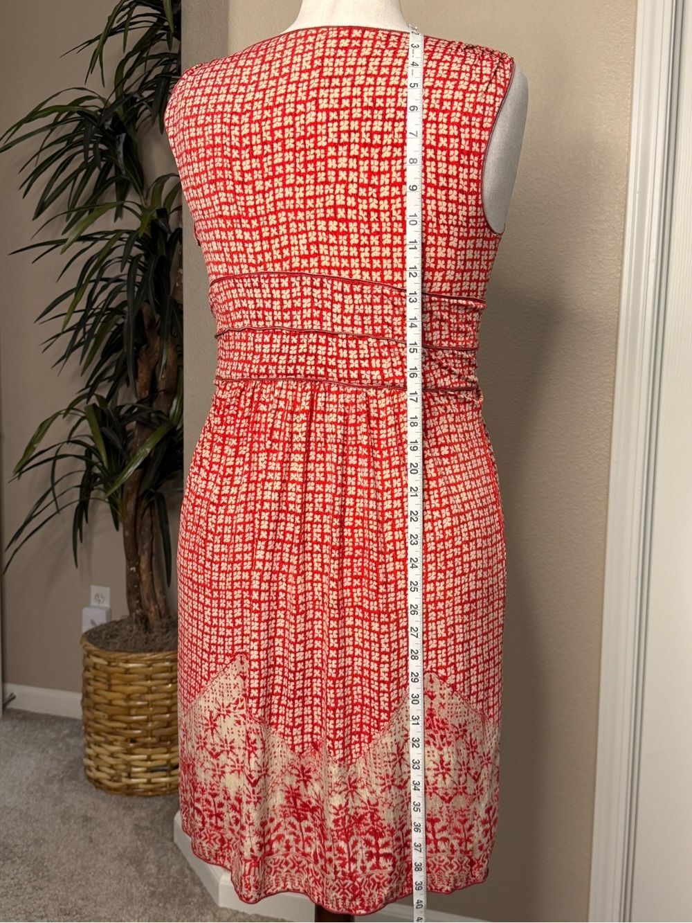 Max Studio Red and White Sleeveless V-Neck Mini Dress - Picture 4 of 7
